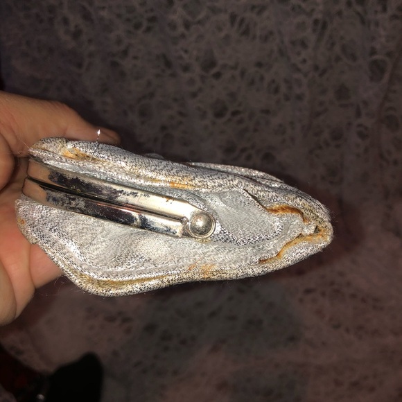 Vintage Fiorelli Silver Metallic Clutch with Chain. Satin like lining. Used - Picture 5 of 9